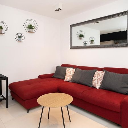 Apartment Tula Šibenik Exteriör bild