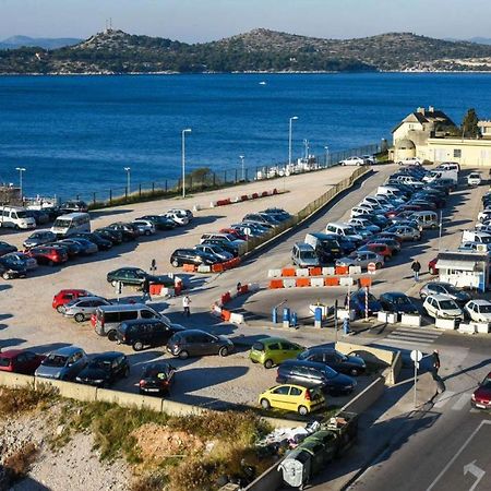 Apartment Tula Šibenik Exteriör bild