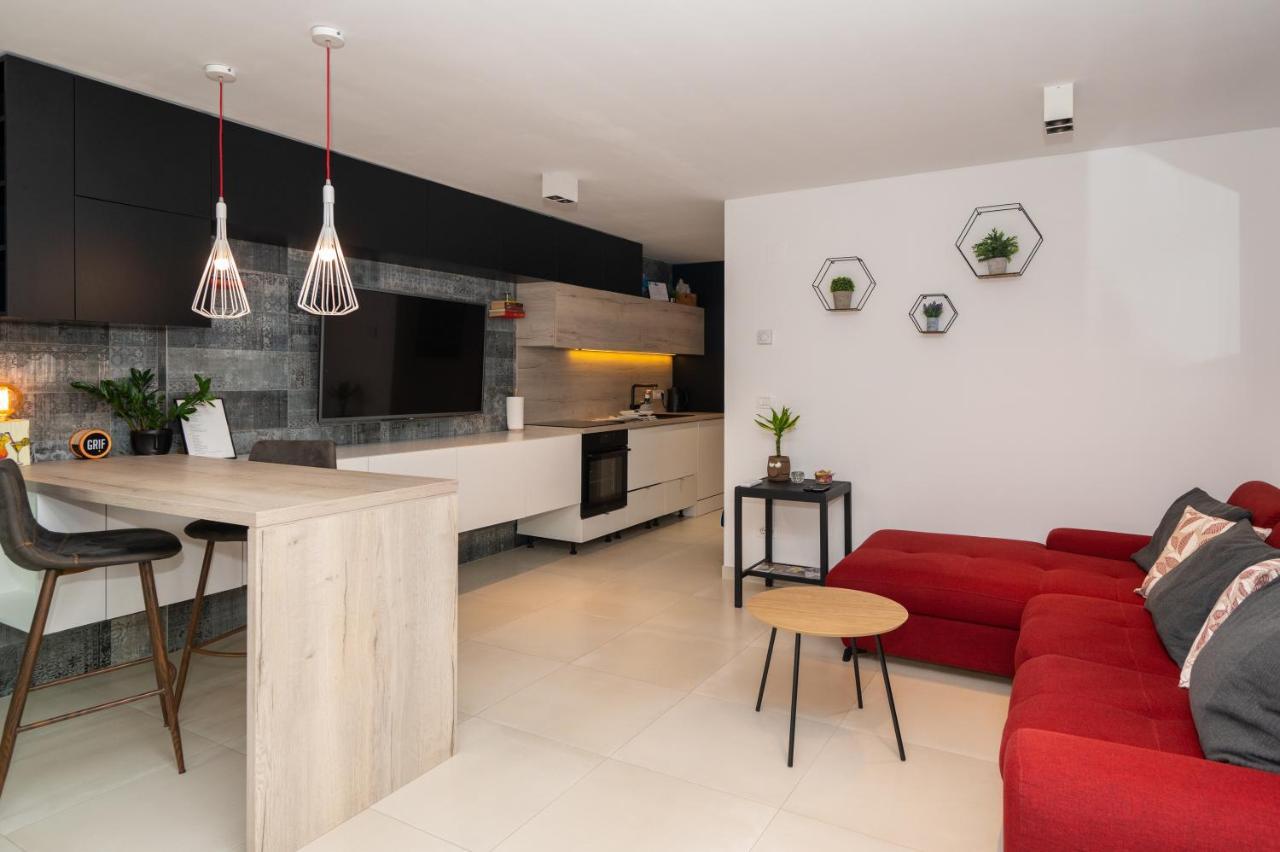Apartment Tula Šibenik Exteriör bild